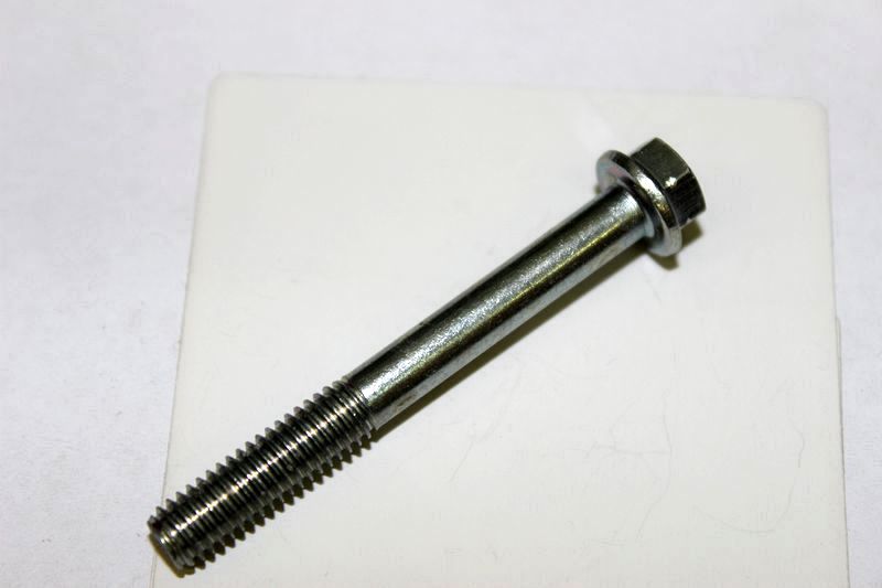 болт M6x50