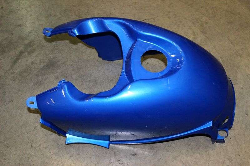 облицовка бензобака верхняя задняя (синий) - CF500-A