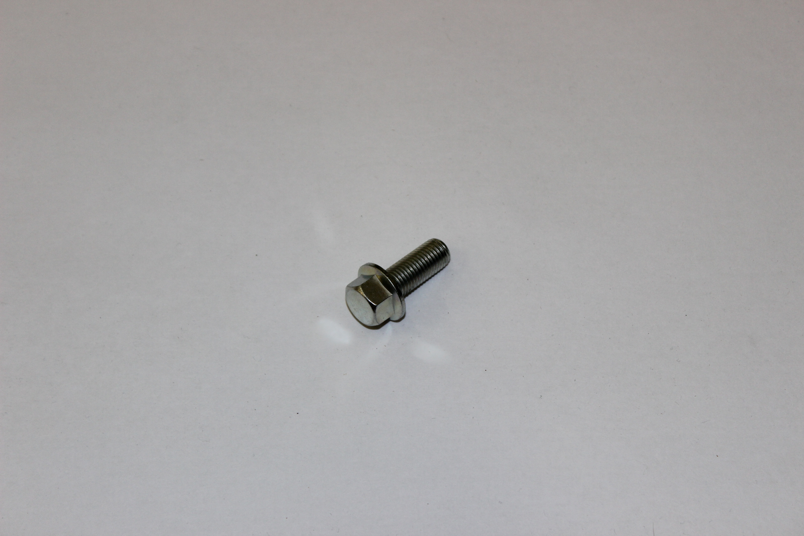 Болт M10×1.25×25