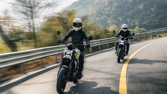 cfmoto 300 cl x