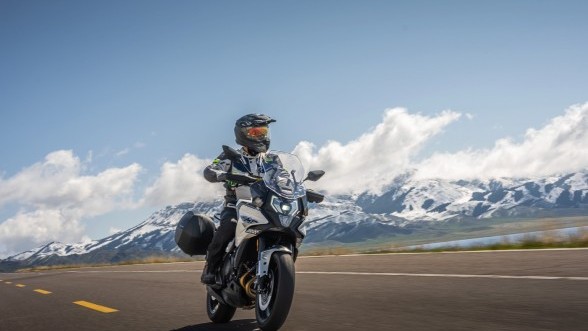 cf moto 700 mt