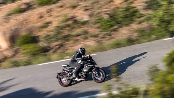 cfmoto 800 nk advanced