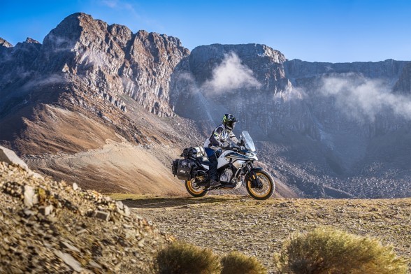 cfmoto 800mt explore