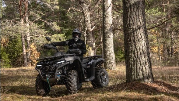 квадроцикл cforce 600 s eps