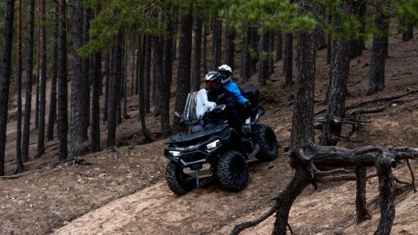 квадроцикл cf moto 600